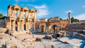 Broaden your knowledge of Greek mythology with guest lecturer Russell Lee