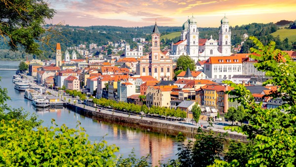 Learn about life in Passau, the Bavarian town where three rivers meet