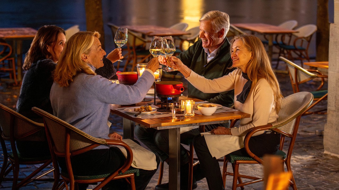 Learn about culinary favorites along the Rhine River with Joost Ouendag)