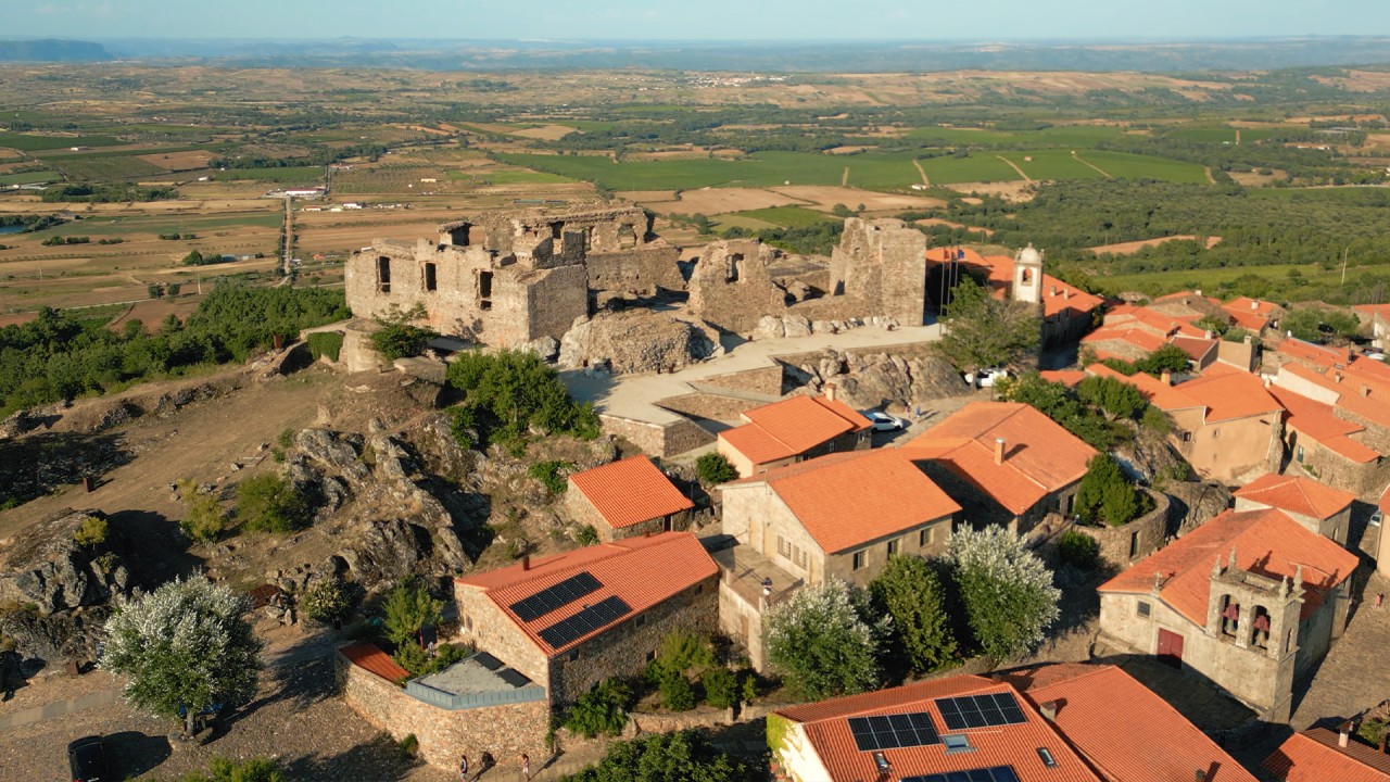 Delve into the medieval legacy of Castelo Rodrigo with Shehnaz Hansraj)